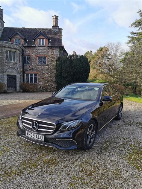 Luxury people carrier with room for eight. Hire Mercedes E Class Business Chauffeur - Imperial Ride