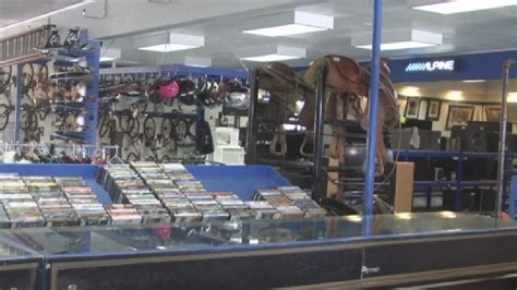 Proposed Ordinance Requires Pawn Shops To Submit Records Electronically