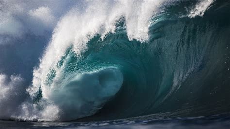 The Biggest Tsunamis Ever Recorded