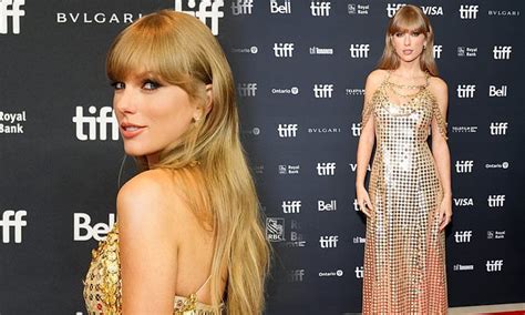 Taylor Swift Dazzles In A Backless Gold Sequinned Gown Daily Mail Online