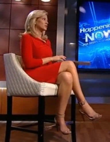 Hot, legs, feet, and pictures. Shannon Bream image