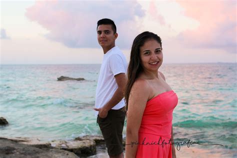 Sesiones fotográficas Cancún playa del Carmen o Tulum Reserva tu sesión de fotos Whatsapp