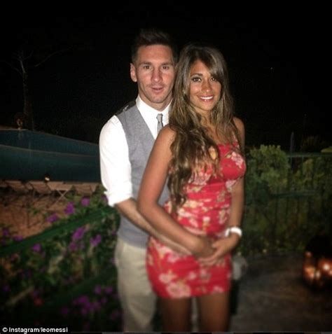 Lionel Messi And Girlfriend Antonella Roccuzzo Holiday Before Barcelona Star Returns For