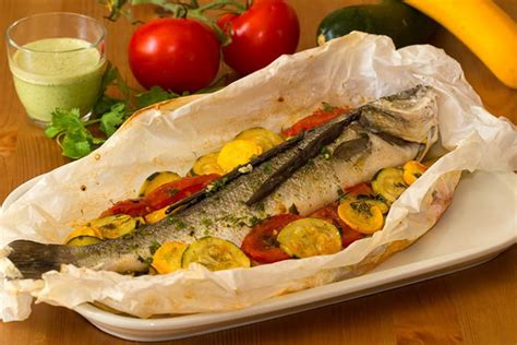 Bar au four en papillote