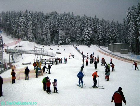 Iarna La Bușteni Coltisor De Romania