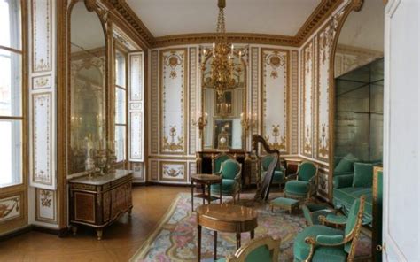 Experience The Newly Reopened Private Apartments Of Marie Antoinette In