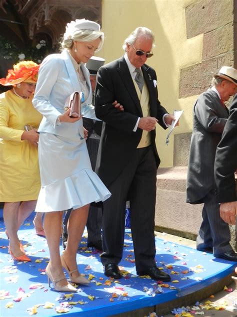 Verlorene territorien wurden durch die neu hinzugewonnenen, ehemals klösterlichen besitzungen ersetzt. Karl Friedrich & Katharina of Hohenzollern