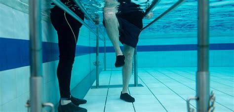 Whats Aquatic Therapy And How Do I Know If Its Right For Me
