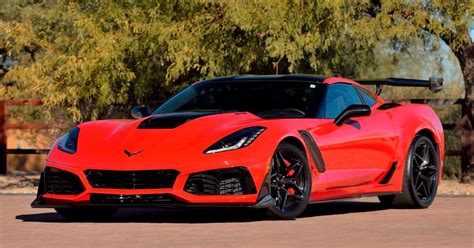 Heres How Much A 2019 Chevrolet Corvette Zr1 Costs Today