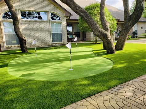 Residential Putting Greens Wintergreen Synthetic Grass