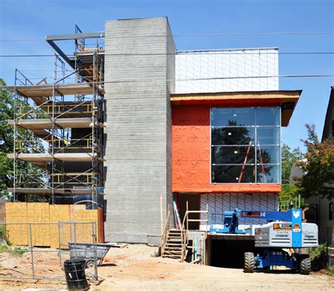 With the addition of a 12' manual break, as well as a 10' radial break, even the most unconventional aluminum piece is within our capacity. Zinc Metal Siding - VM Zinc | Life of an Architect