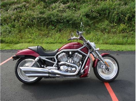 We wanted stopping to be equally exhilarating as. Buy 2004 Harley-Davidson VRSCA V-Rod on 2040motos