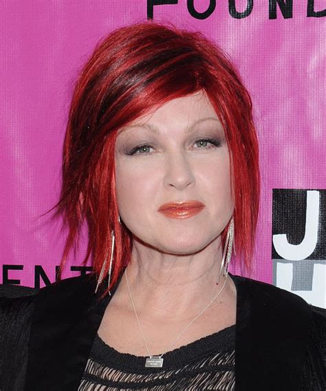 33 flattering hairstyles and haircuts: The Best Hairstyles for Round Faces of 2012 - ShePlanet