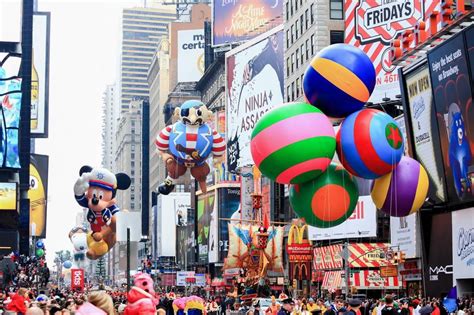 If you have plans to visit new york city this november during your thanksgiving break, stick around. Top 10 Things To Do With Kids: Fall In New York : New York ...