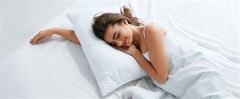 How To Choose The Right Pillow For Your Sleeping Position