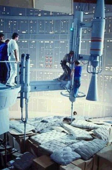 Rare Behind The Scenes Photos From Star Wars ~ Vintage Everyday