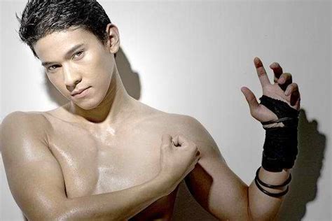 Pinoy Male Power Sexiest Photos Online Enchong Dee
