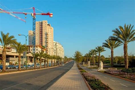 כעת אתם צעד אחד לפני רכישת דירה מקבוצת הנדלן הציבורית more הבונה פרויקטים למגורים ולמסחר שכונת נרקיסים תיבנה בחלק הצפון מזרחי של ראשון לציון, על השטח בו עומד מחנה צריפין. מחיר למשתכן אשקלון - ימי ראשון עד חמישי בין השעות 8:30 עד ...
