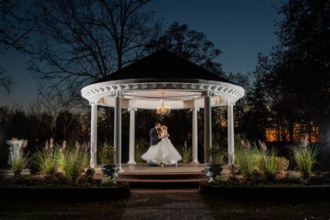 · wedding photographers · concord, nc. Concord, NC Wedding Photographers | Cassie Leigh Photography