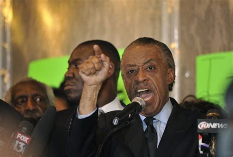 Rev Al Sharpton Rallies Demonstrators After Man Dies From Nypd Chokehold