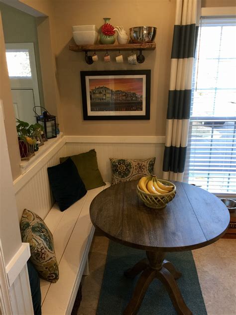 10+ Breakfast Nook Ideas For Small Kitchen