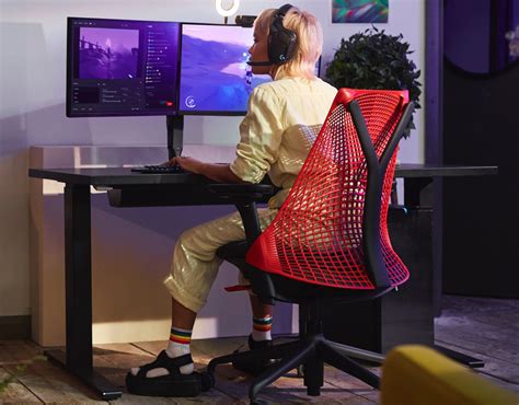 Embody gaming chair from herman miller for $1495. Herman Miller Special Gaming Edition Sayl Chair Boasts 3D ...