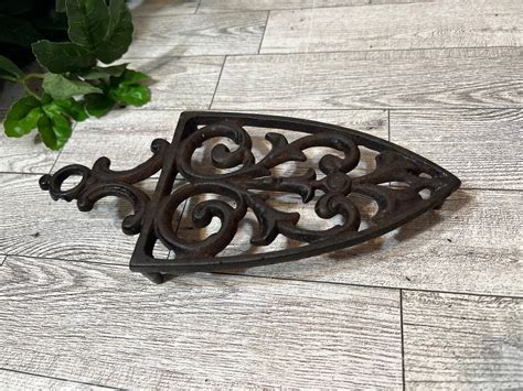 Vintage Ornate Cast Iron Trivet Sad Iron Holder Antique Rustic