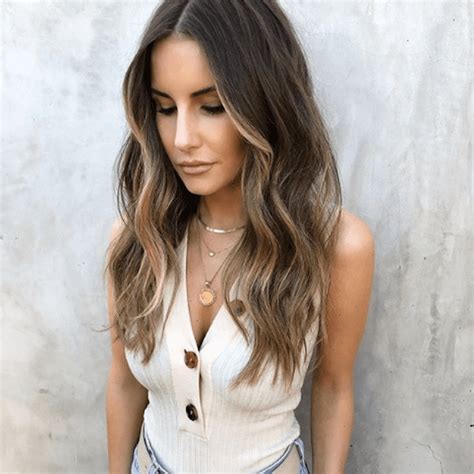You are a redhead as well as foils as well as color tend to come out looking brassy. 25 Stunning Examples of Balayage Brown Hair