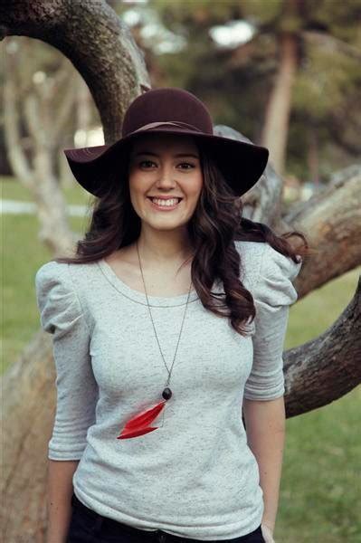 17 nisan 1986'da, i̇stanbul'da doğmuştur. Pelin Akil Resimleri - Sinemalar.com