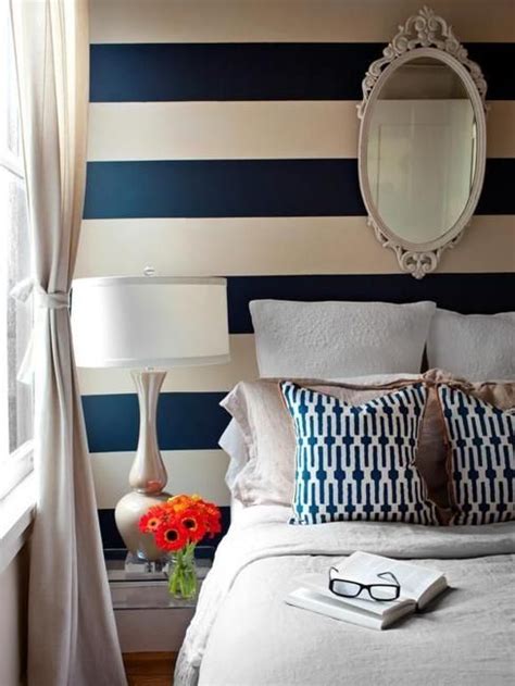 10 Staging Tips And 20 Interior Design Ideas To Increase Small Bedrooms