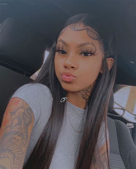 「𝙍𝙞 𝙁𝙡𝙞𝙘𝙠𝙯♡」 Light Skin Girls Long Hair Girl Baddie Hairstyles