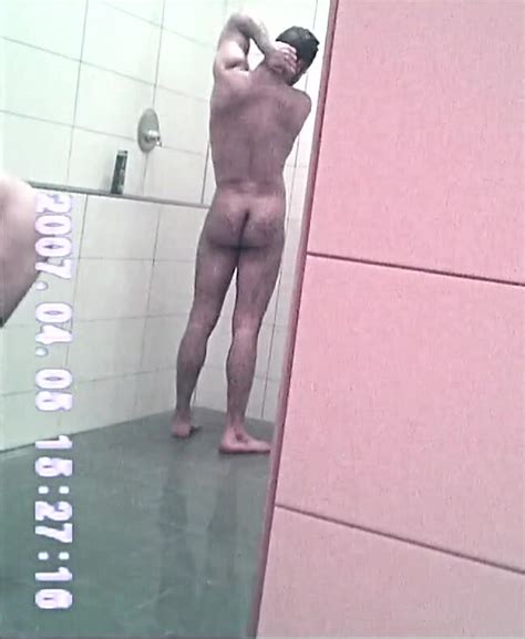 Naked Hony Coach Shows Off In Shower ThisVid