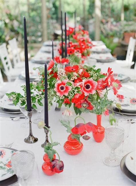 25 Red Wedding Theme Ideas To Steal For A Bold Color Palette Red