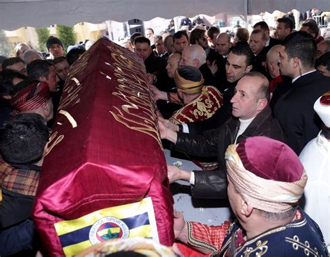Koç holding yönetim kurulu başkan vekili, ford otosan, yapı kredi bankası, koçtaş. Mustafa Koç'a veda | NTV