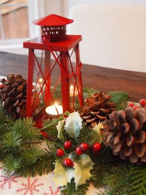 Dec 08, 2020 · these festive diy christmas crafts include ideas for pretty christmas wreaths, diy christmas ornaments, and other christmas decorations that are sure to fill your home with cheer. Do It Yourself Christmas Decorating Ideas | Christmas candle decorations, Christmas lanterns ...