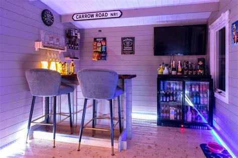 How To Set Up A Home Bar That Will Impress Your Friends