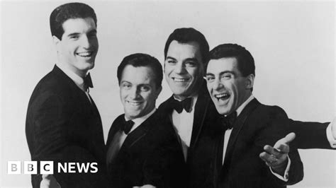 Tommy Devito Four Seasons Founding Member Dies Aged 92 Bbc News