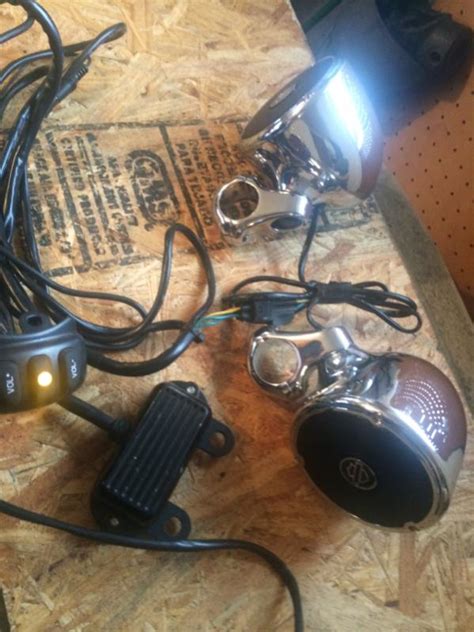 Read through our favorite reasons to own this boom! Harley Boom Audio Handlebar Speaker System - Harley ...