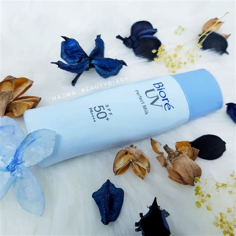 Skin is left feeling fresh and silky smooth. REVIEW | Biore UV Perfect Milk - Beauty Memo