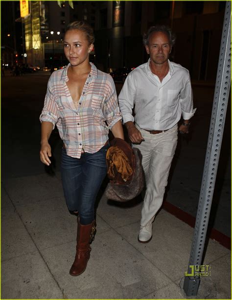 Hayden Panettiere And Dad Check Out Chelsea Handler Photo 2544166
