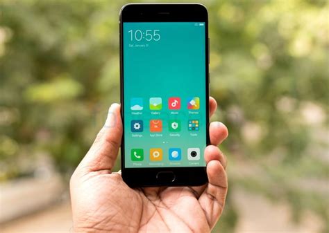  Xiaomi smartphone shipments cross 70 million in 2017 beats target