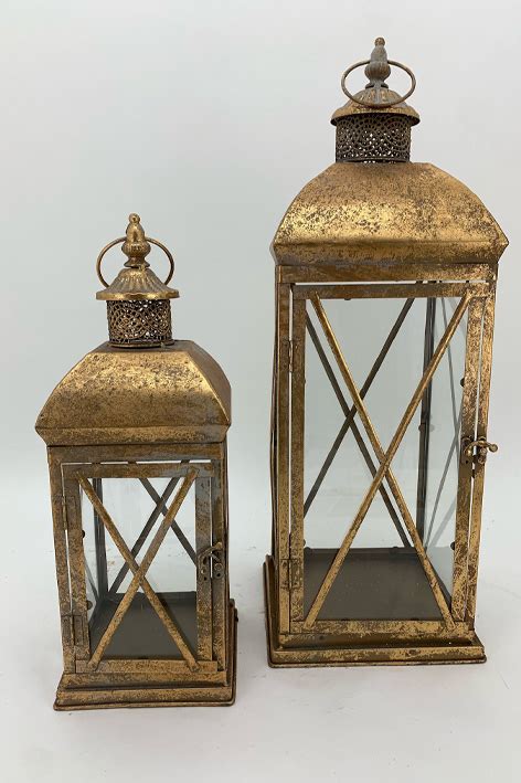 Set Of 2 Gold Metal Lanterns Modern Lighting Ensemble