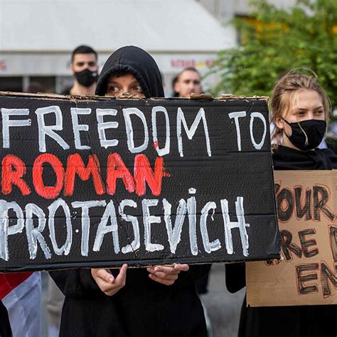 May 25, 2021 · roman protassewitsch betreibt einflussreichen nachrichtenkanal. Belarus: Trotz der Festnahme von Roman Protassewitsch ...