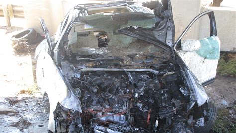 Passersby rescue man from burning car on Interstate 96