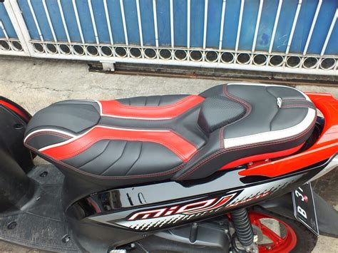 Jok Motor: Menjelajahi Ragam Jenis Jok Motor dengan Penjelasan yang