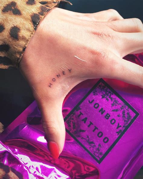 Check spelling or type a new query. Kaia Gerber and Cara Delevingne Have Matching Tattoos ...