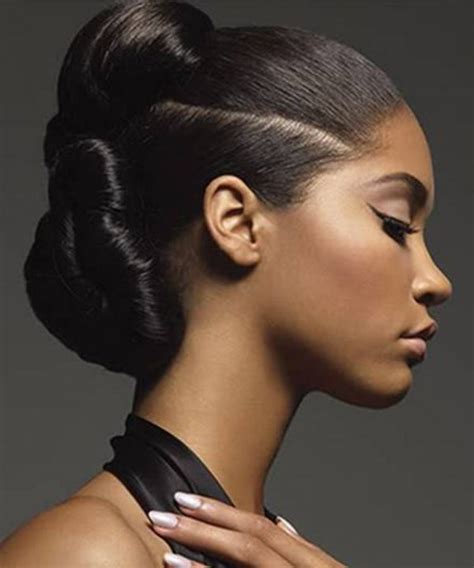 Elegant Hairstyles For Beautiful Black Women To Wear To