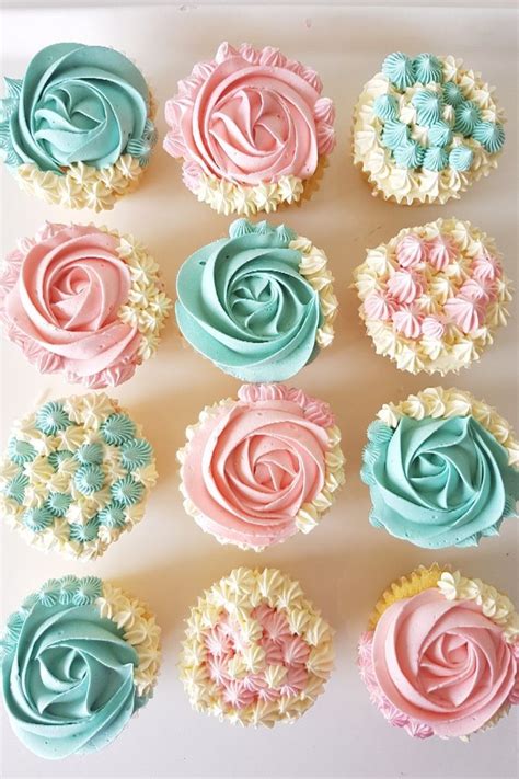 Woman cutting traditional christmas cake. Cupcakes | Birthday cupcakes for women, Birthday cupcakes ...