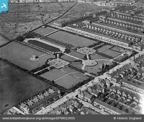 Epw012665 England 1925 Sidney Park Cleethorpes 1925 Britain From