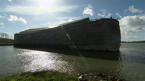 Life Size Noah S Ark Replica Draws Tourists In Netherlands